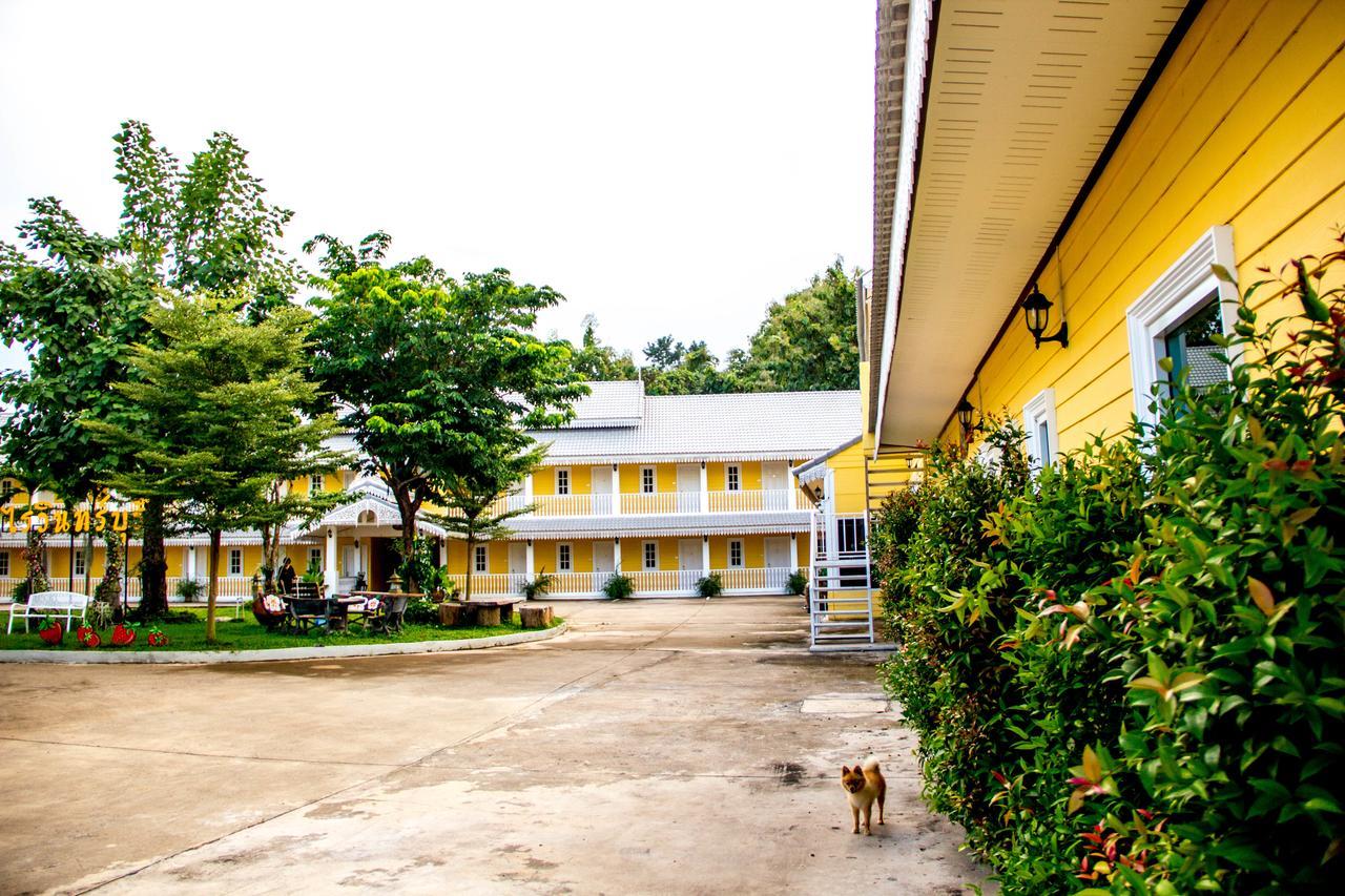 Raiwin Buri Resort Phrae Dış mekan fotoğraf